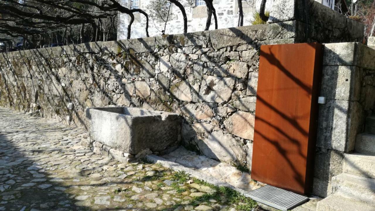 Casa Na Quinta De Valinhas Lejlighed Vitorino dos Piães Eksteriør billede