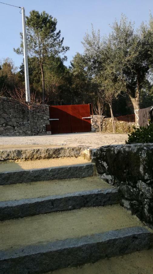 Casa Na Quinta De Valinhas Lejlighed Vitorino dos Piães Eksteriør billede